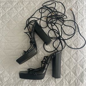 Very good conditions ! Worn once